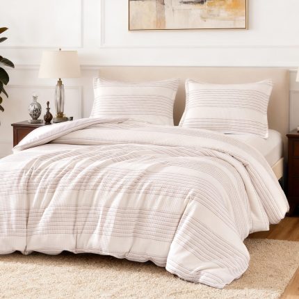Waffle Weave Microfiber 3-Piece Duvet Cover Set, Includes 1 Duvet Cover and 2 Pillow Shams, King, Pink Striped